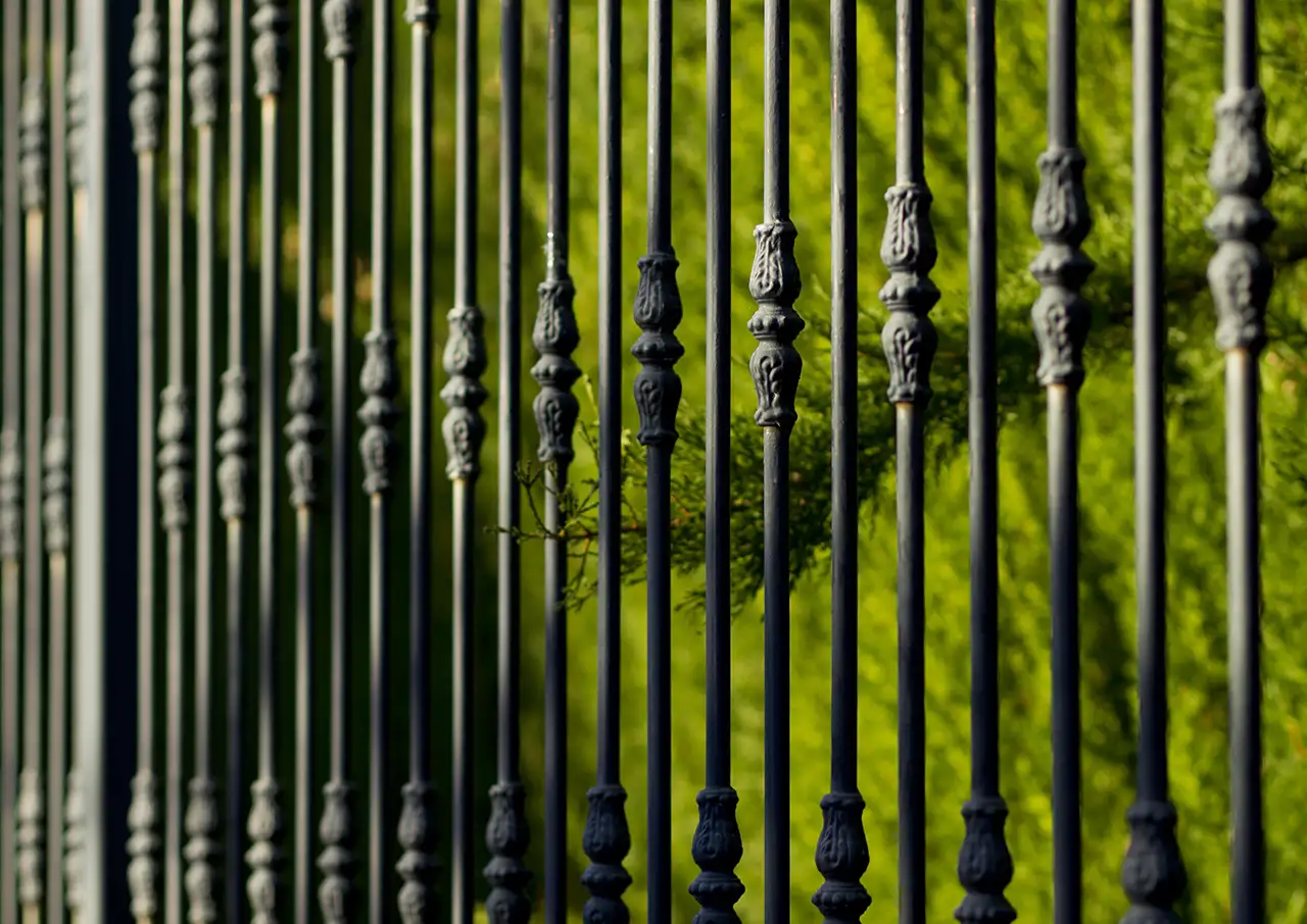 aluminum fence